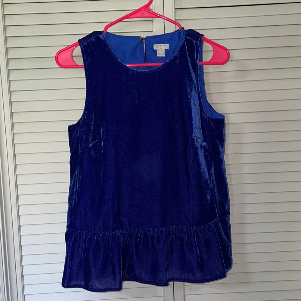 Light weight velour type top